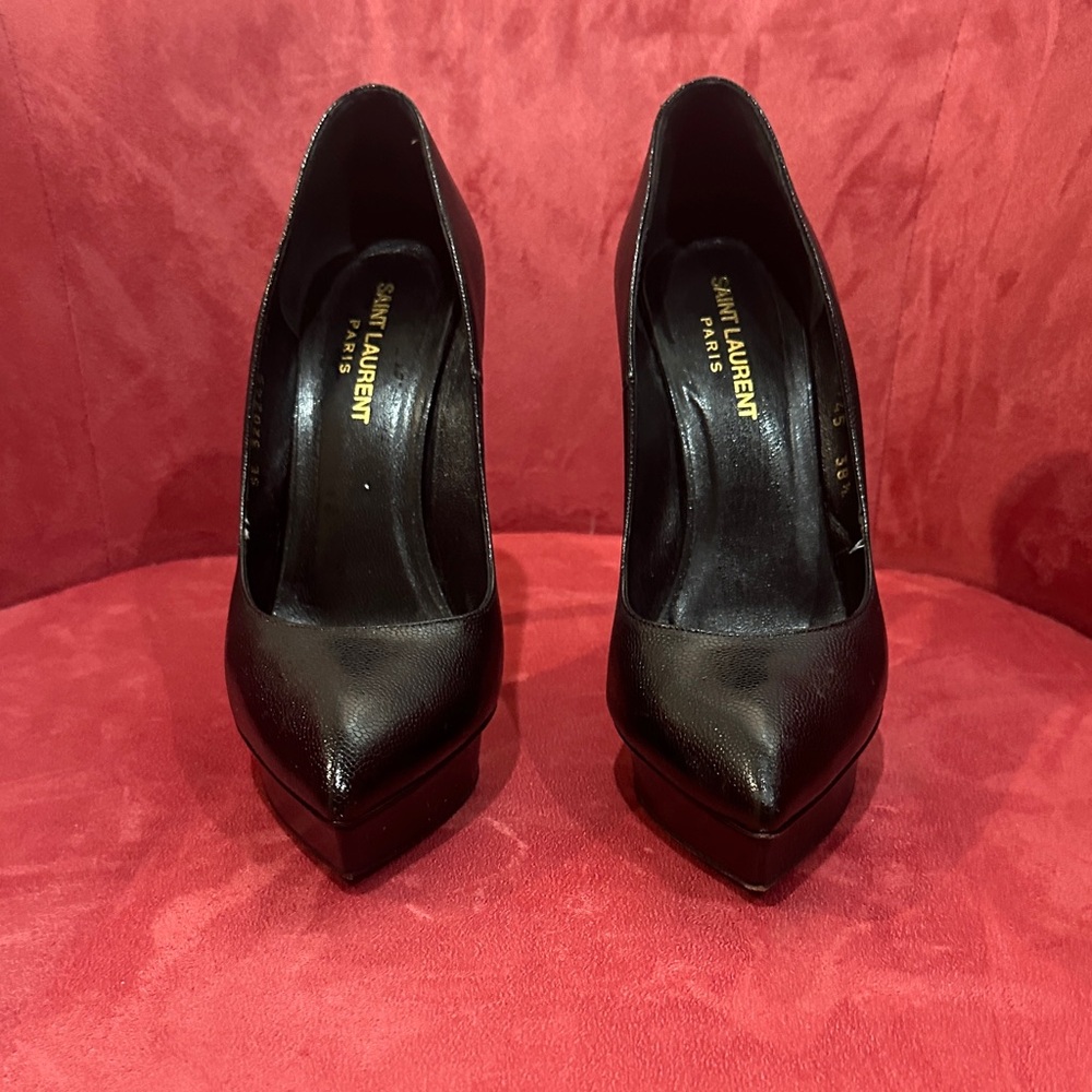 Saint Laurent Classic Black Heels